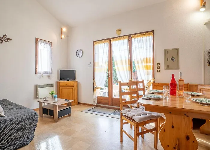 Lou Cantalou By Interhome Feriehus Sainte-Marie-la-Mer